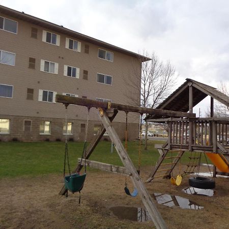 Riverview Suites Apartments Rochester Exterior photo